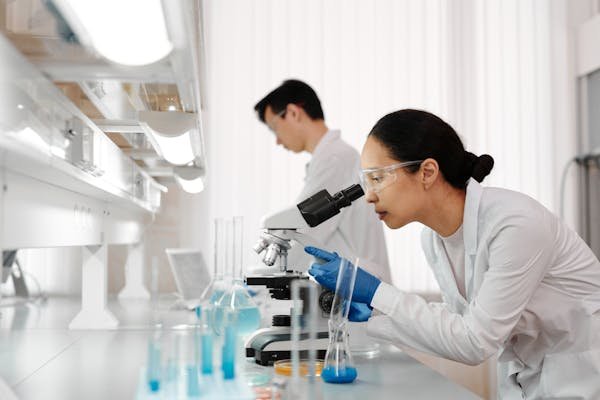 Laboratoires biologie médicale : innovation et accessibilité pour tous